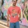 مدل مرد با تیشرت با طرح خانم هلو (نسخه Peachy Power)